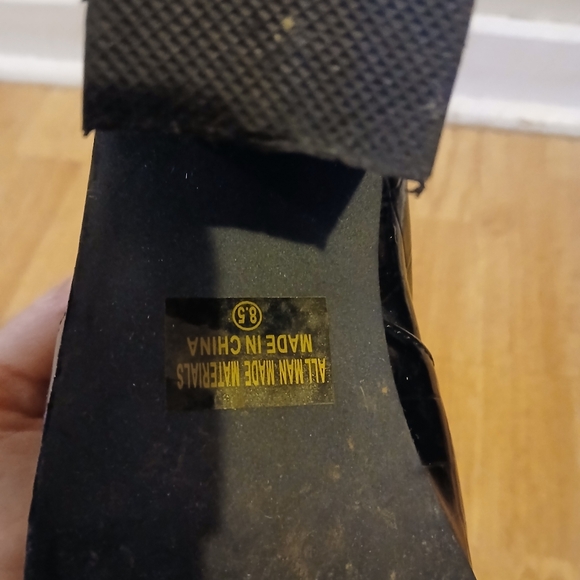 🌷 3 for $20 🌷 Dolls Kill black faux snakeskin vegan leather ankle boots - Picture 4 of 11